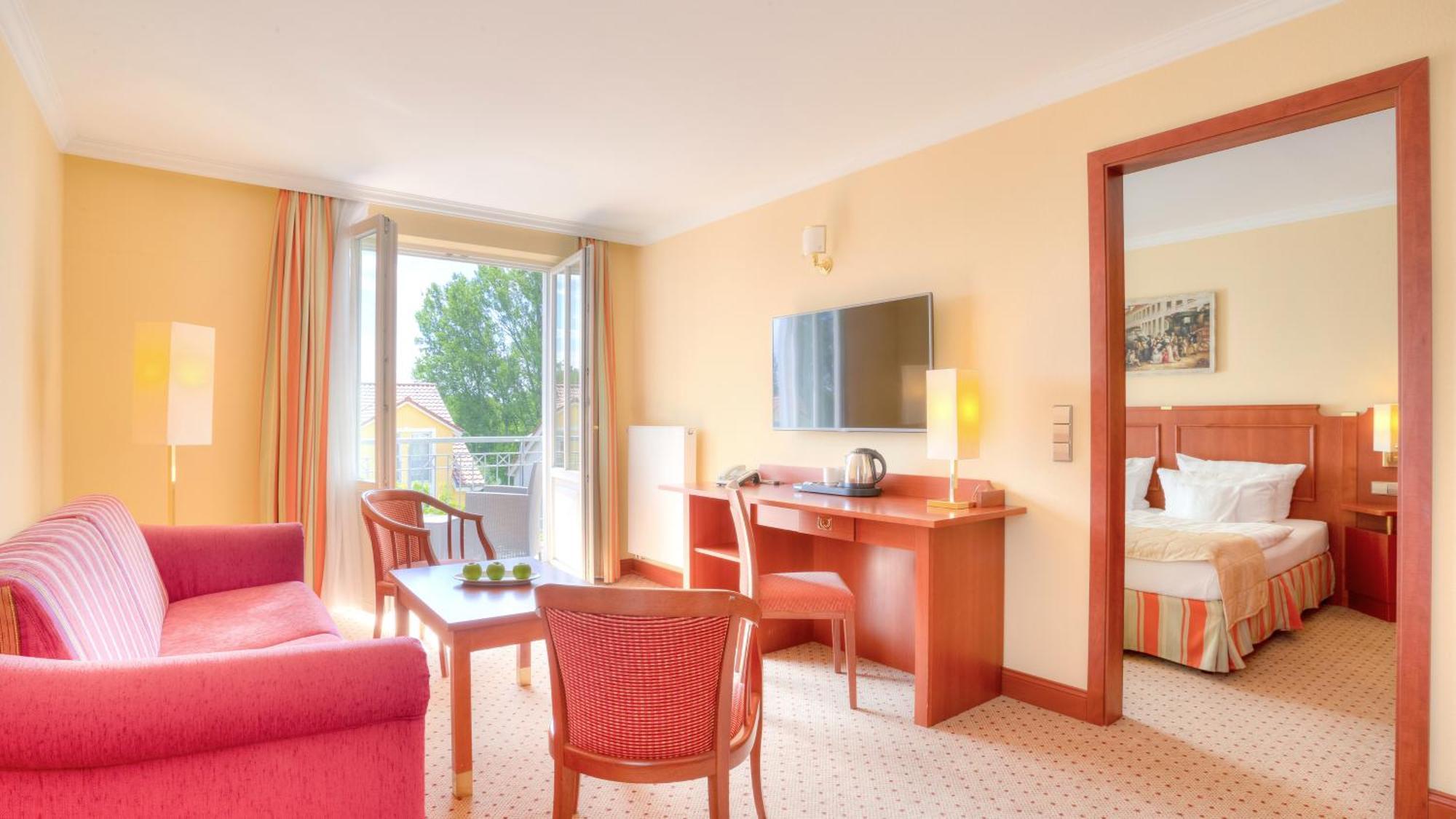 Hotel Zur Post - Ein Rovell Hotel Heringsdorf  Exterior photo